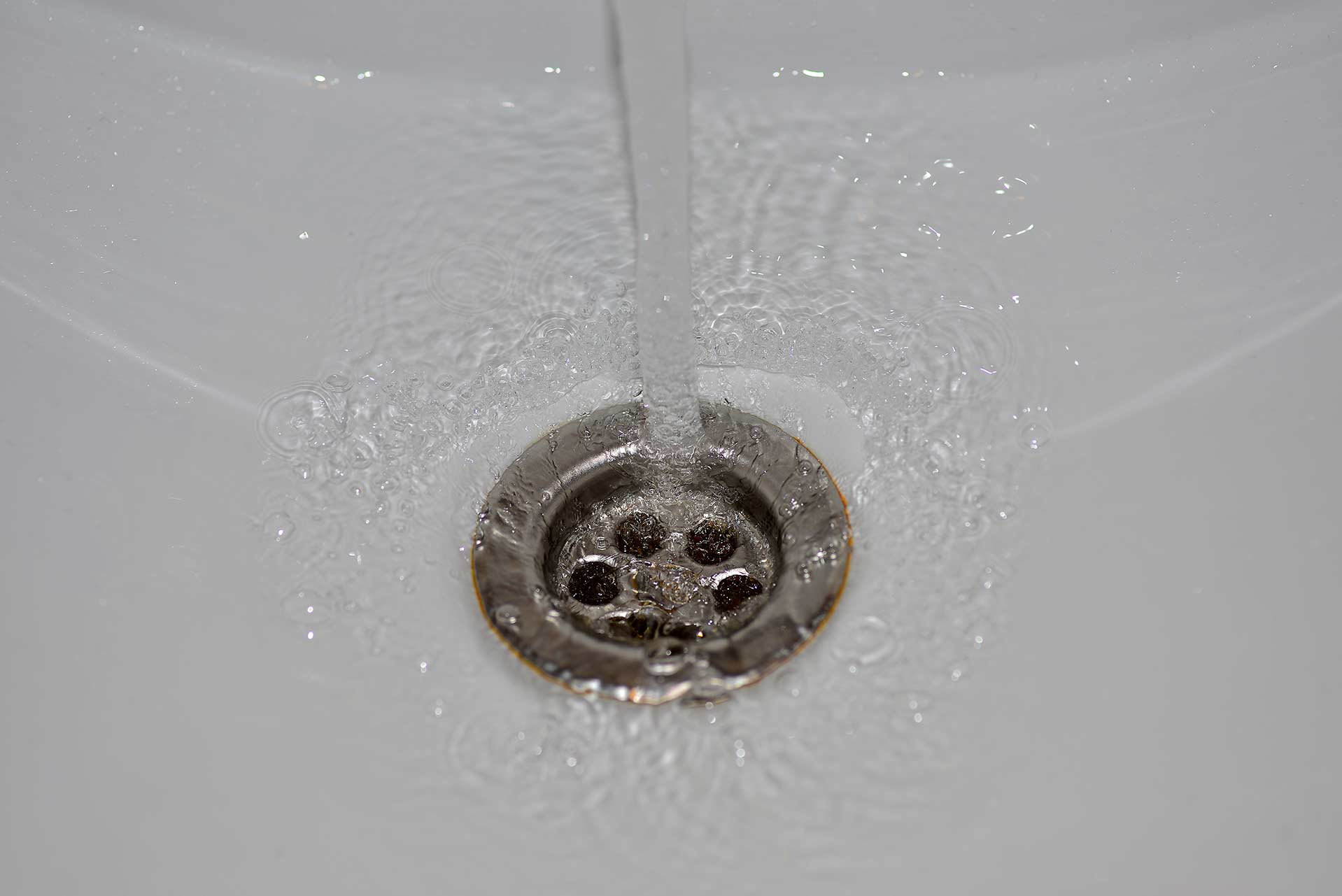 A2B Drains provides services to unblock blocked sinks and drains for properties in Bicester.